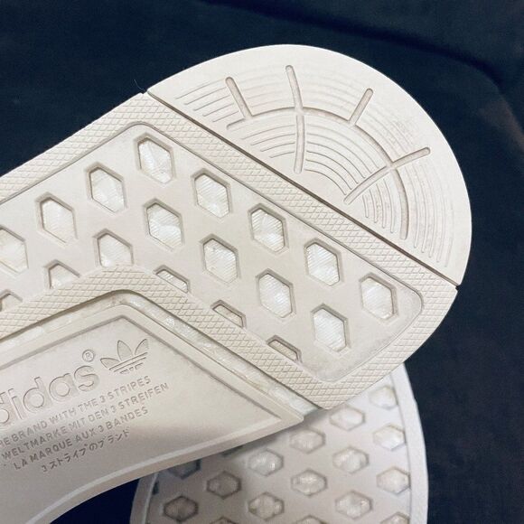 Mint Condition Adidas NMD Runner PK Glitch Camo Black White Nomad 6 Men 7 womens - Picture 8 of 9